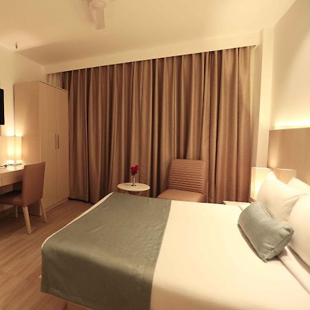 Hotel Shanti Palace West Patel Nagar Нью-Делі Екстер'єр фото